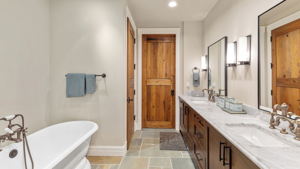 Photo of Bathroom in Mountain Village
