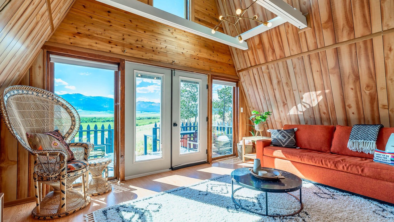 Photo of Livingroom in Michigan Hill
