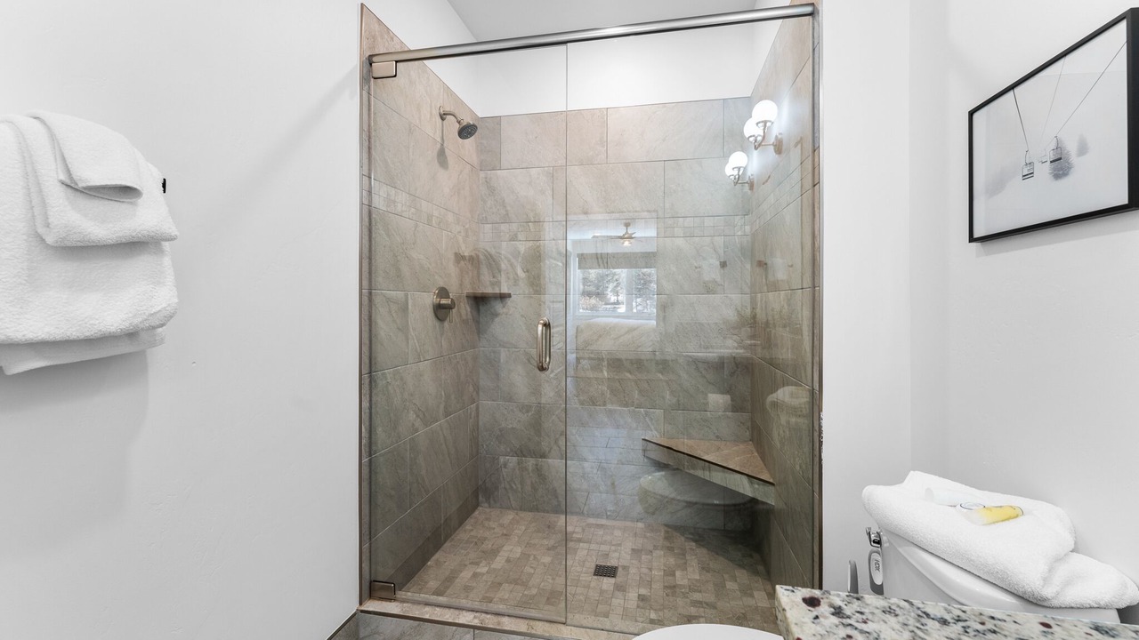 Photo of Bathroom in Lakeside Village