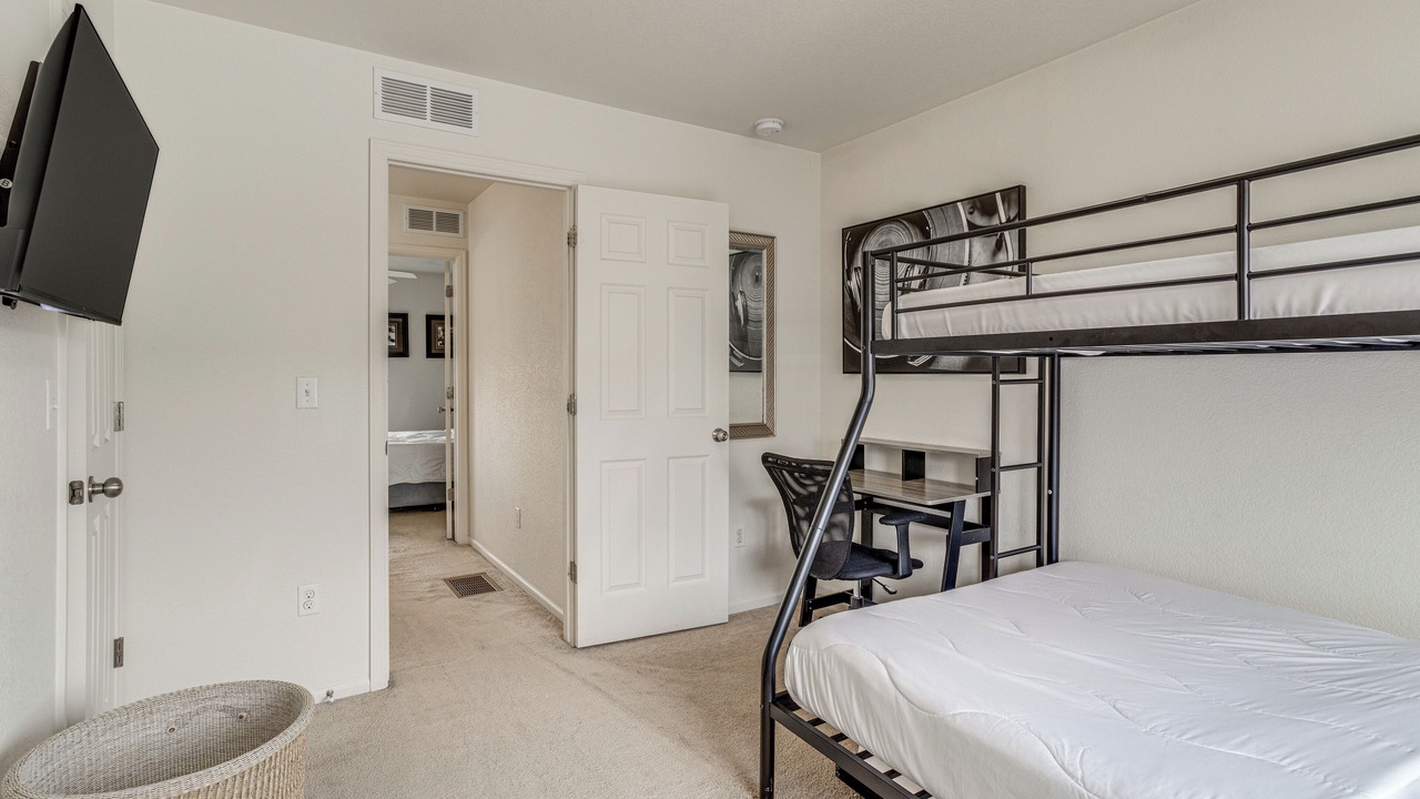 Photo of Bedroom in Green Valley Ranch
