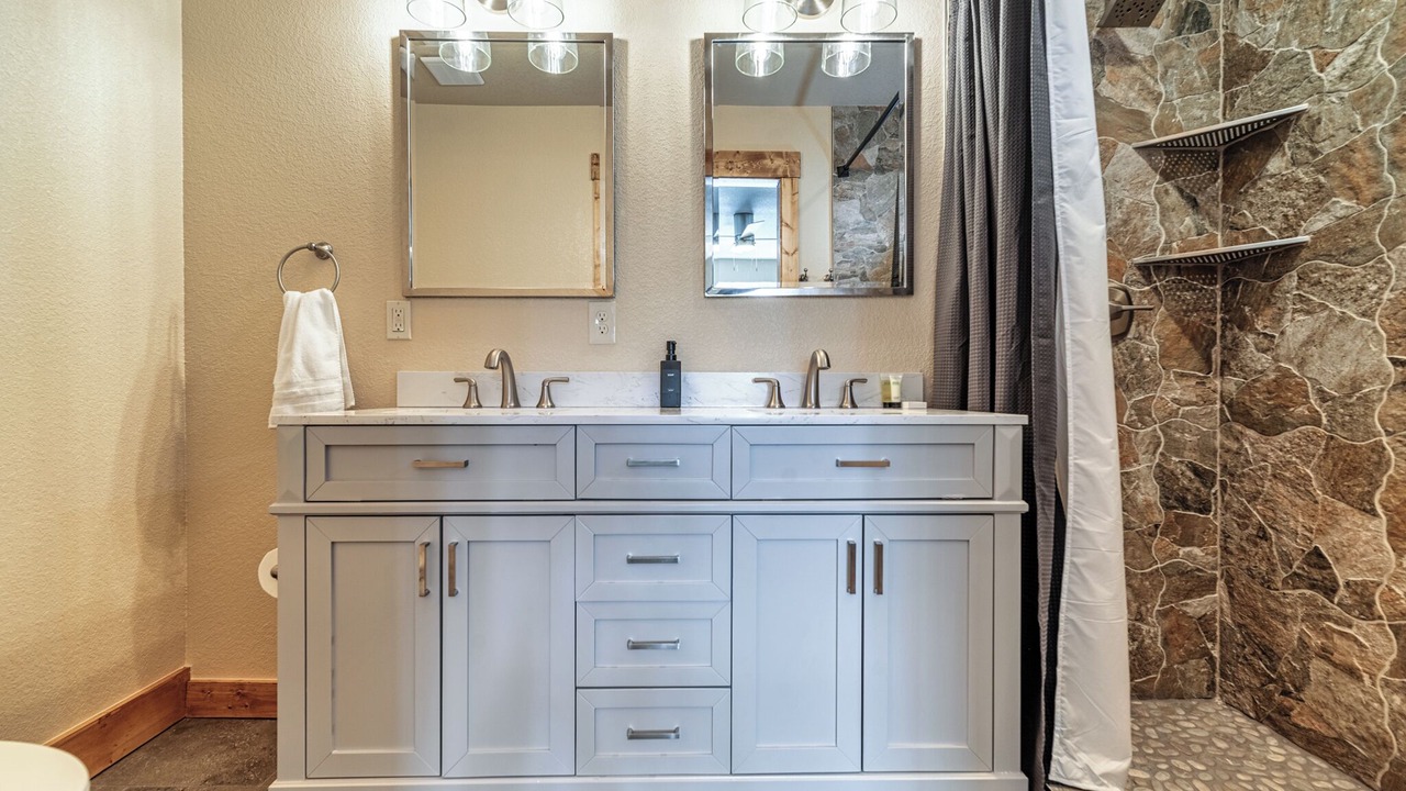Photo of Bathroom in Valley of the Sun