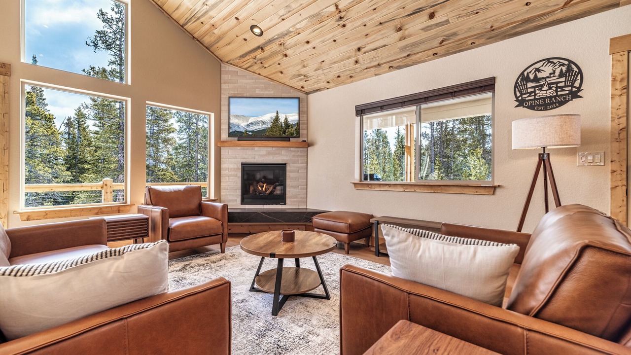 Photo of Livingroom in Valley of the Sun