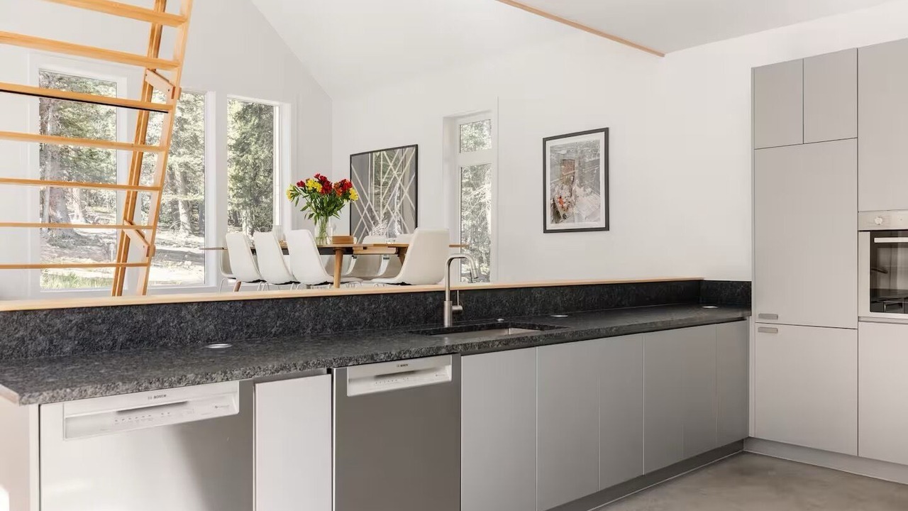 Photo of Kitchen in Michigan Hill