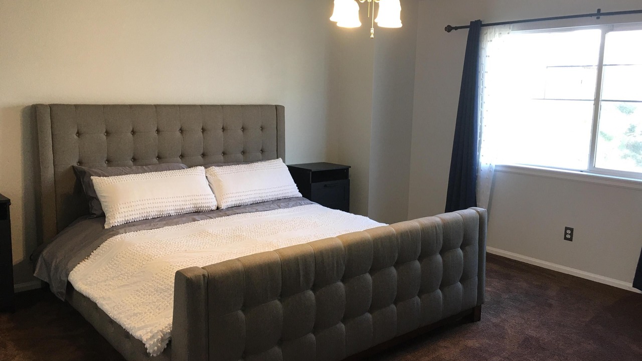 Photo of Bedroom in Aurora