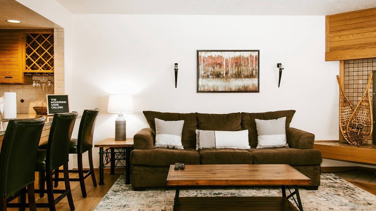 Photo of Livingroom in Mountain House