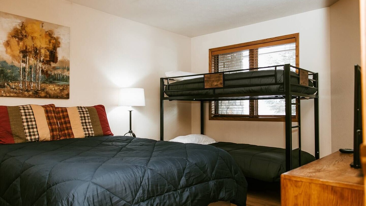 Photo of Bedroom in Mountain House