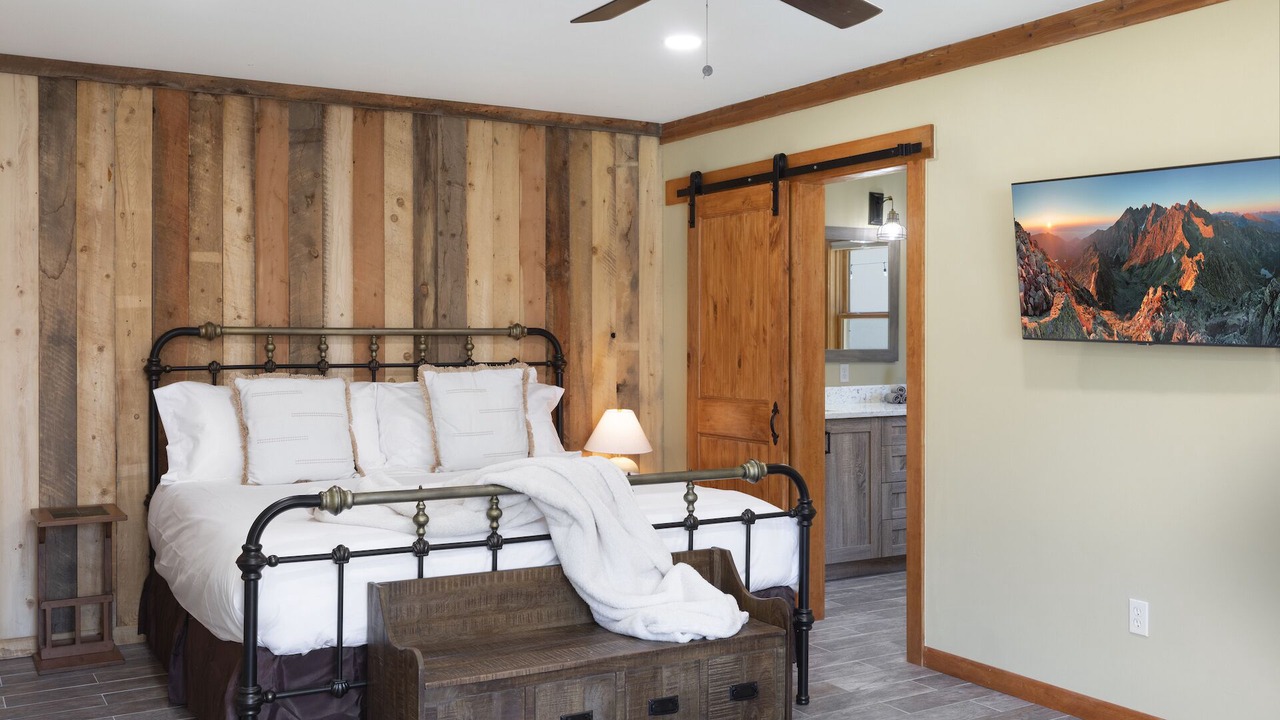 Photo of Bedroom in Ouray