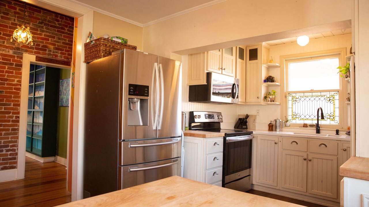 Photo of Kitchen in Golden