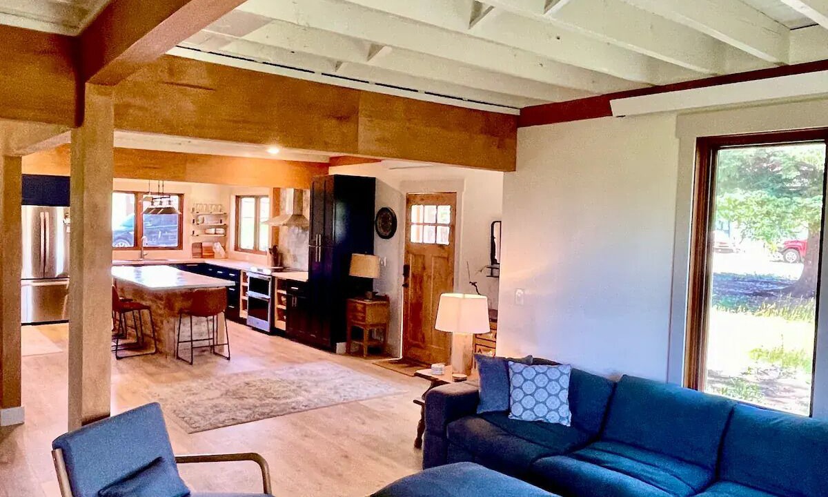 Photo of Livingroom in Whitepine