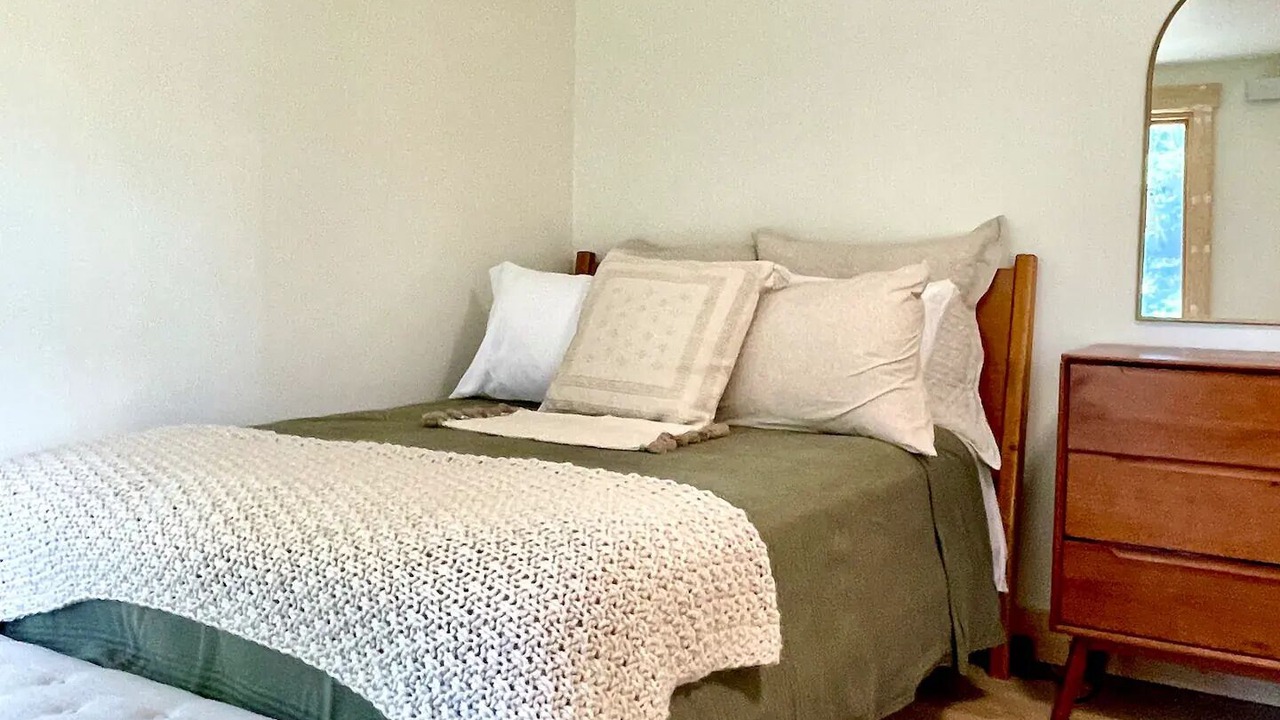 Photo of Bedroom in Whitepine