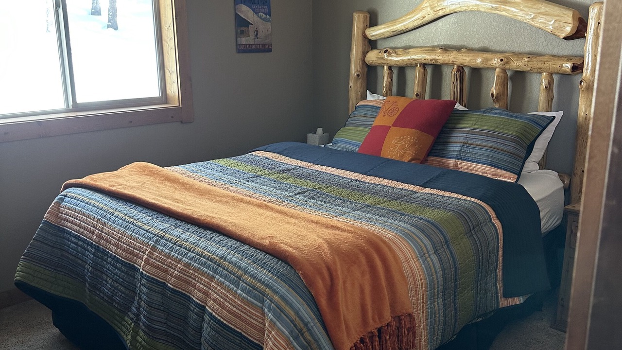 Photo of Bedroom in Valley of the Sun