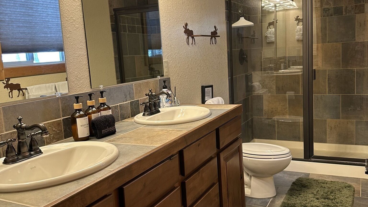 Photo of Bathroom in Valley of the Sun