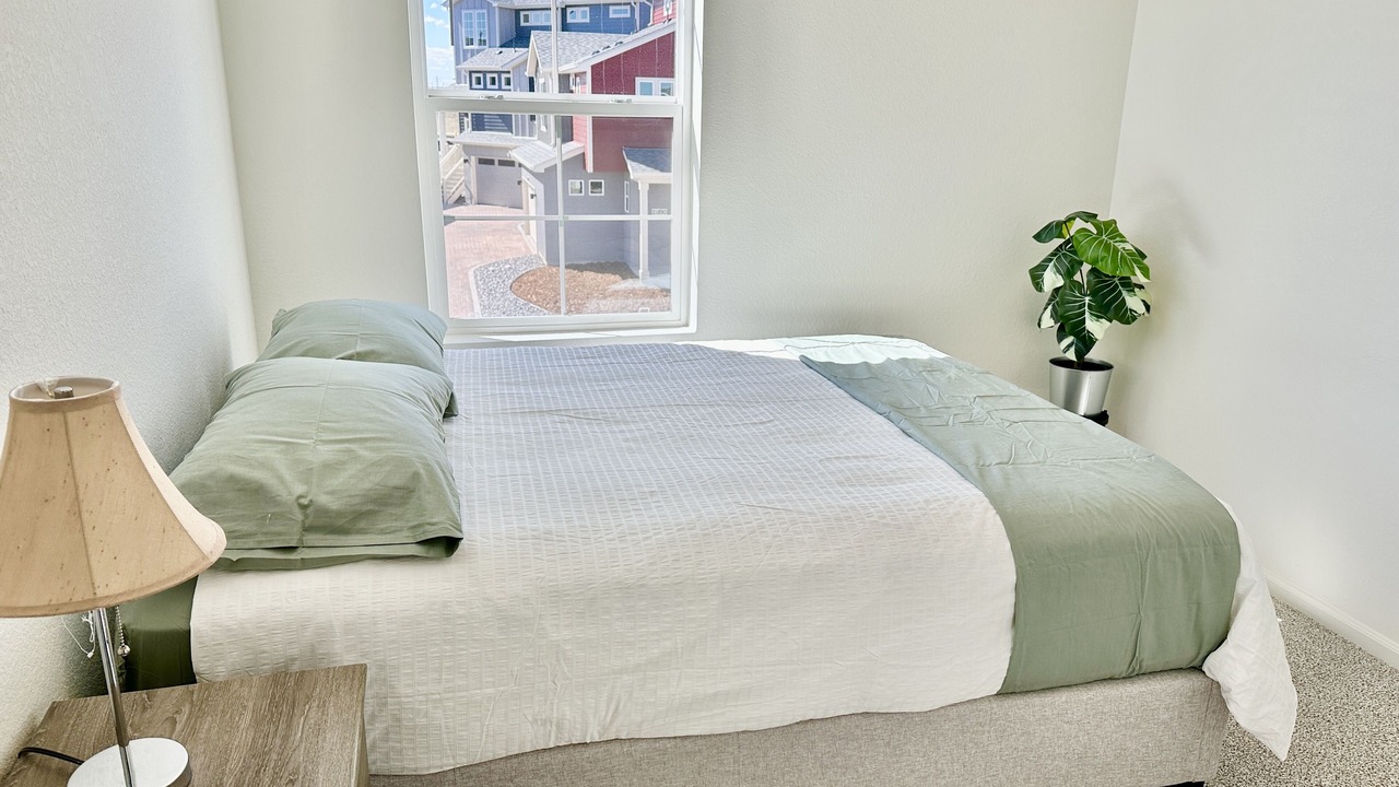 Photo of Bedroom in Aurora