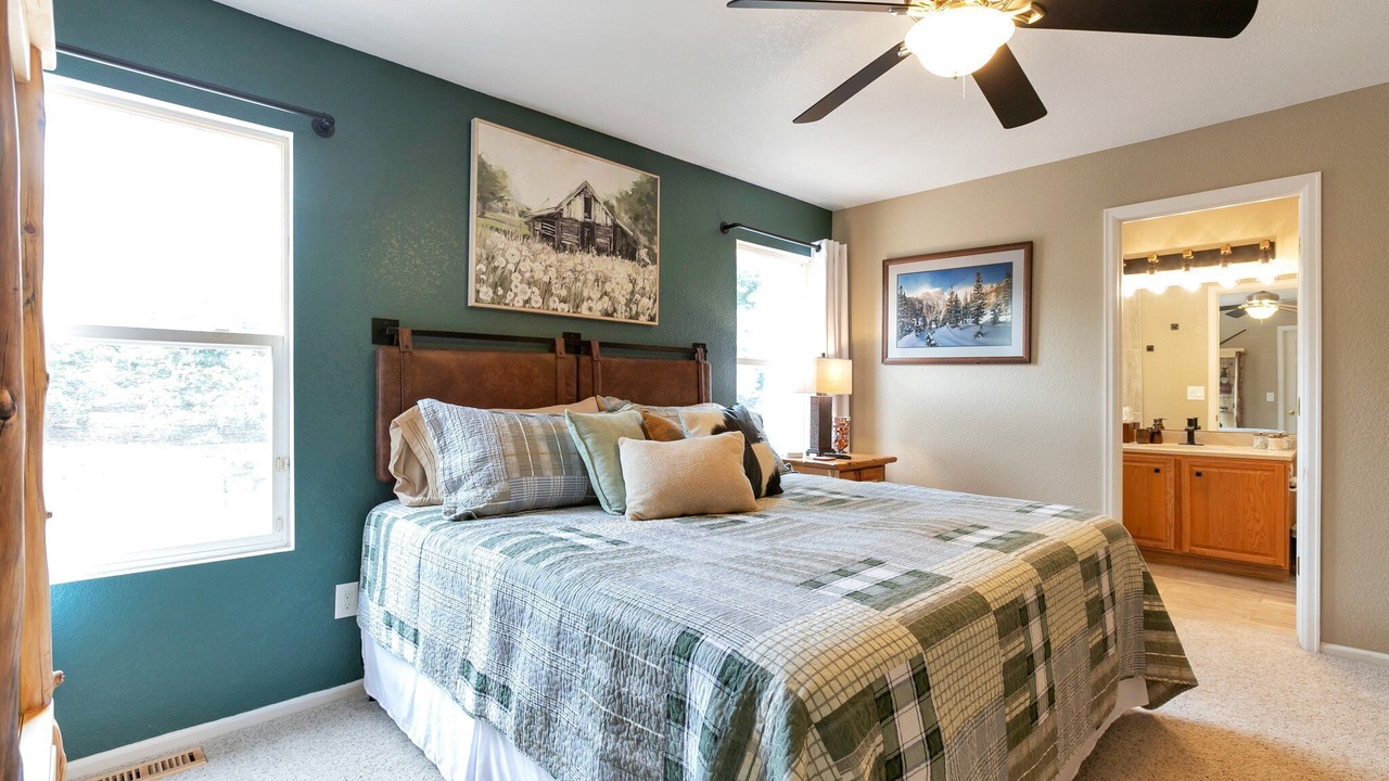 Photo of Bedroom in Roxborough