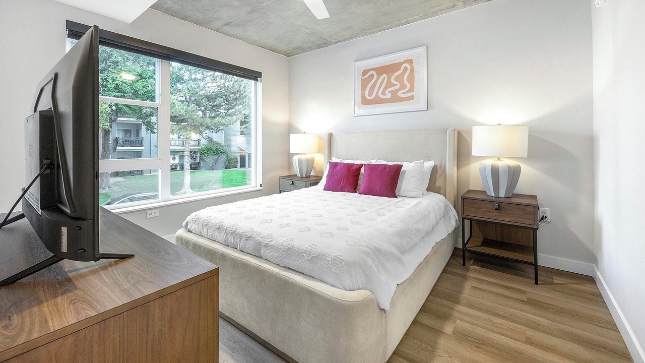 Photo of Bedroom in Englewood