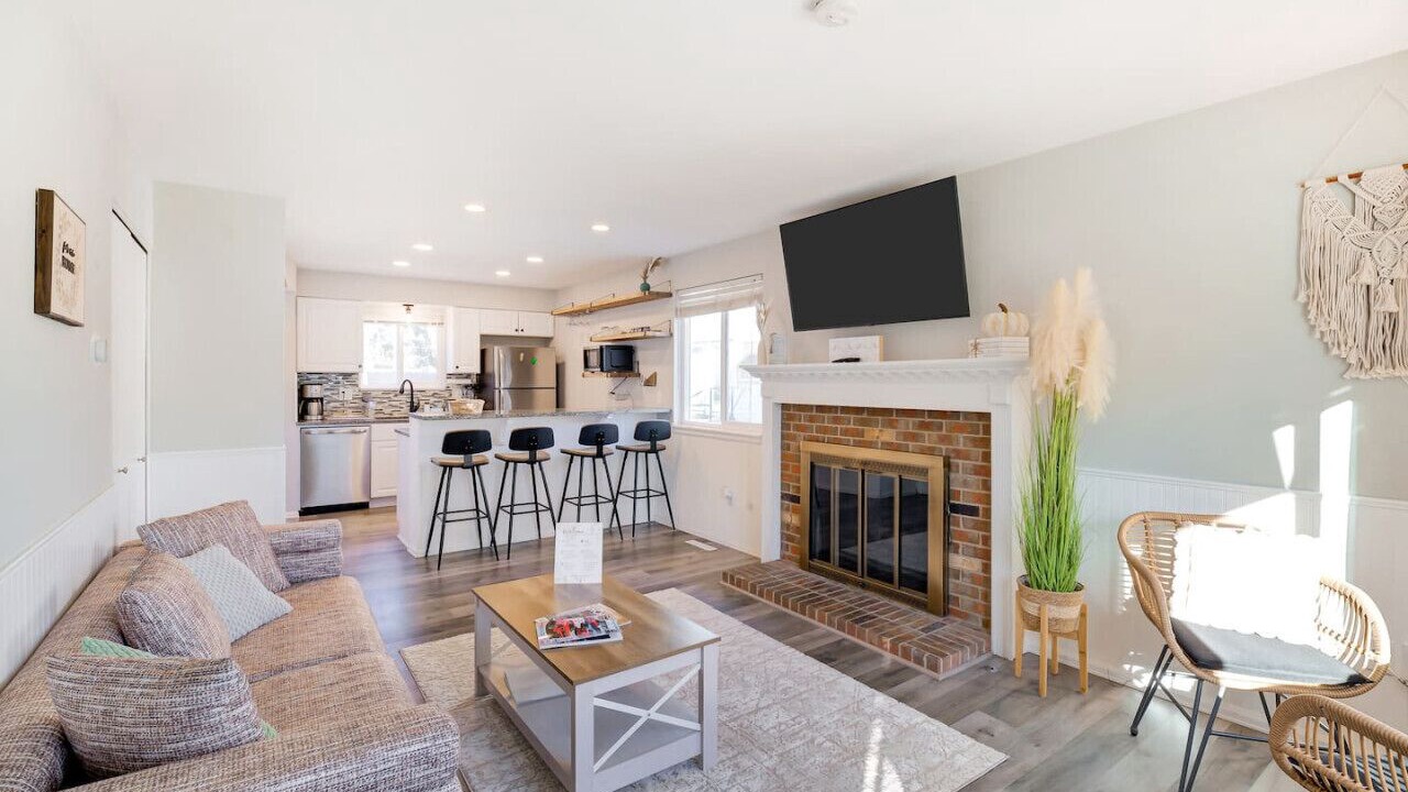 Photo of Livingroom in Arvada