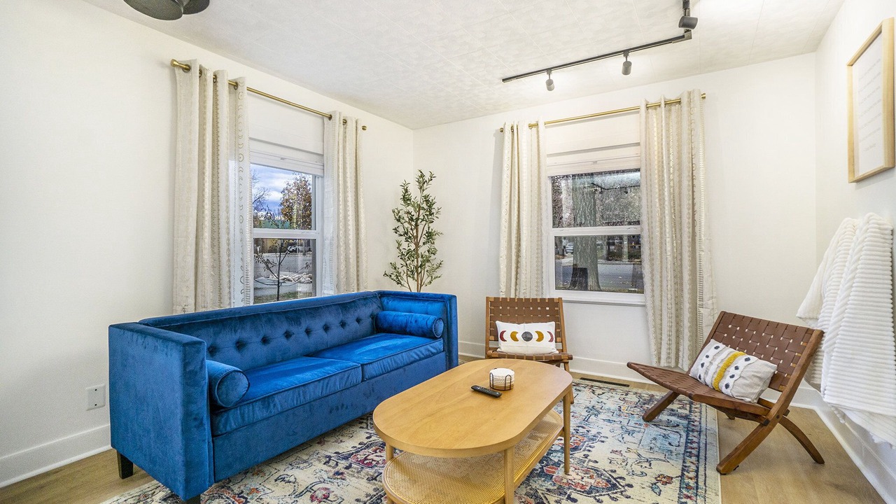 Photo of Livingroom in Old Town West