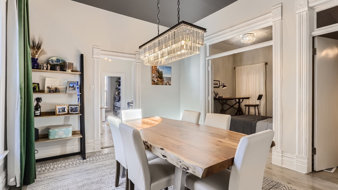 Photo of Livingroom in City Park West