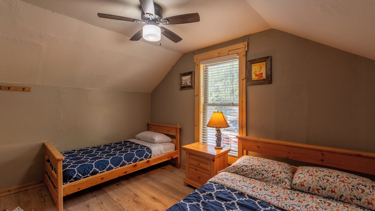 Photo of Bedroom in Idaho Springs