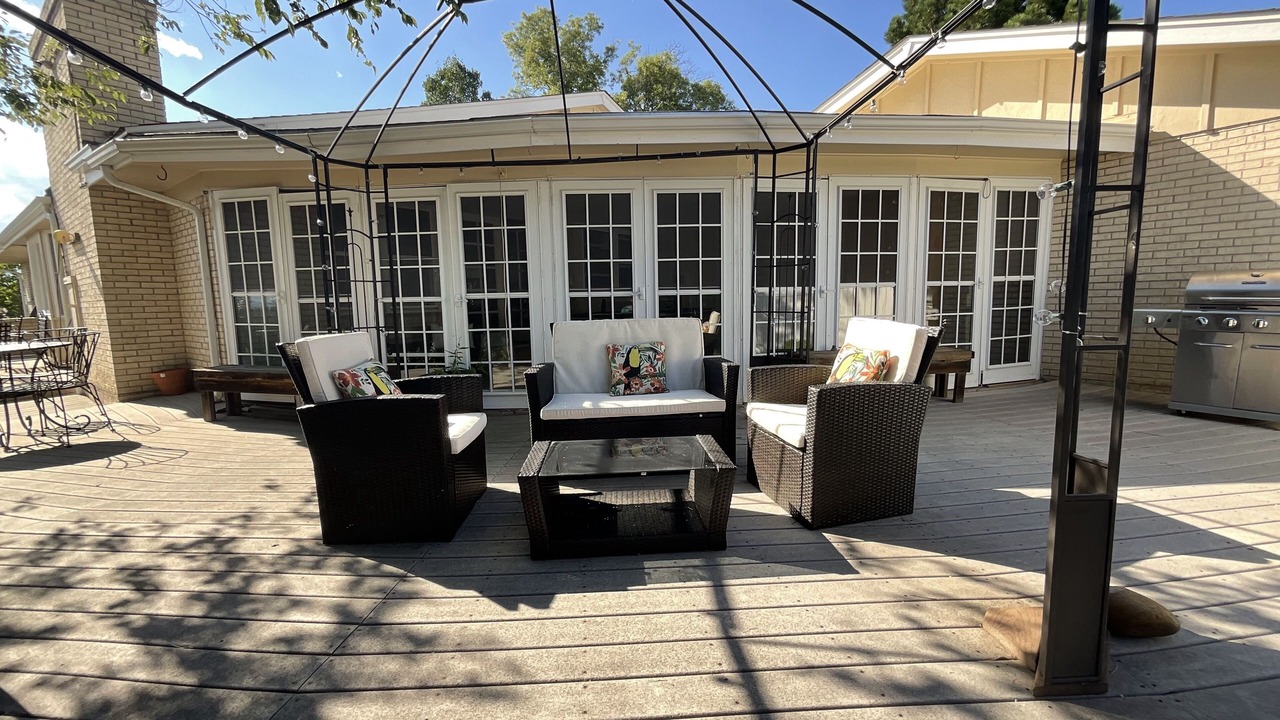 Photo of Patio Balcony in Scenic Heights