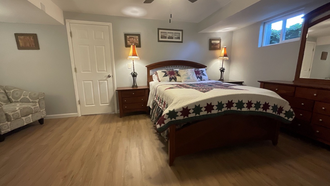 Photo of Bedroom in Scenic Heights