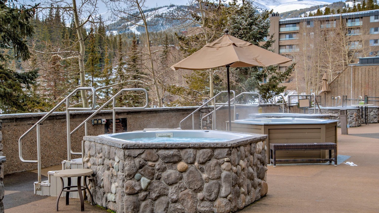 Photo of Outdoor in Peak 9