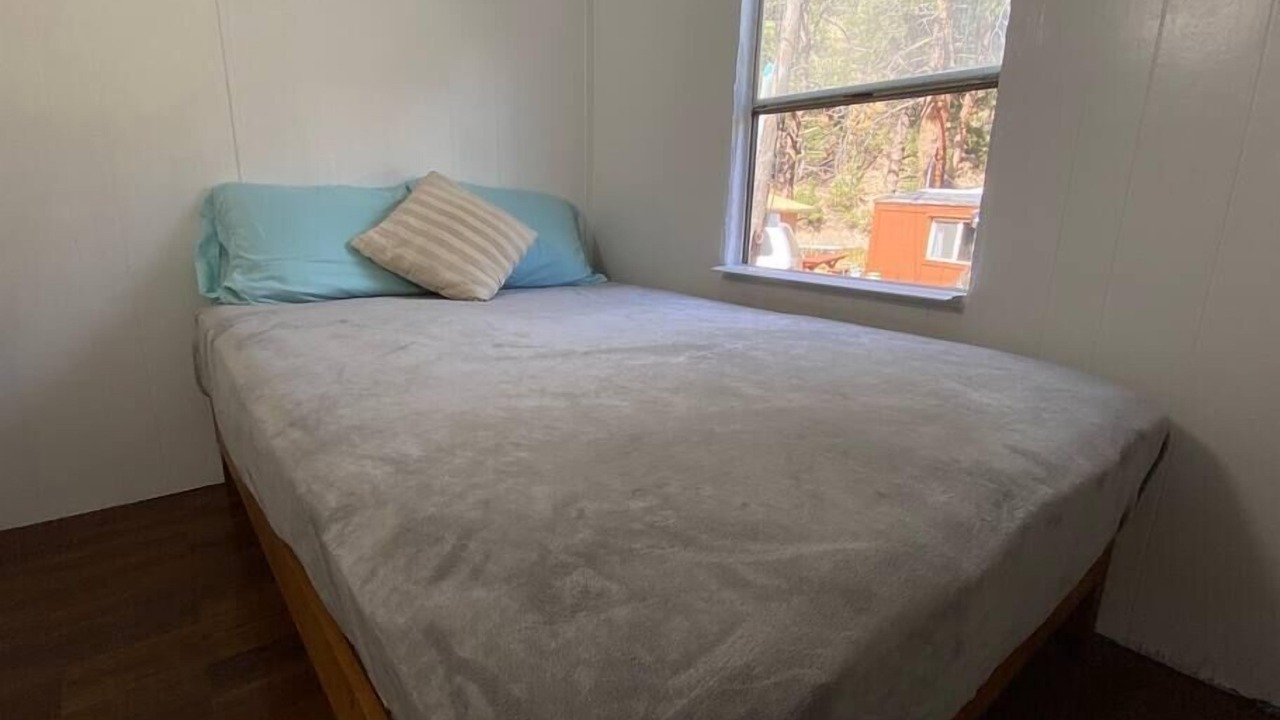 Photo of Bedroom in Coal Creek Canyon