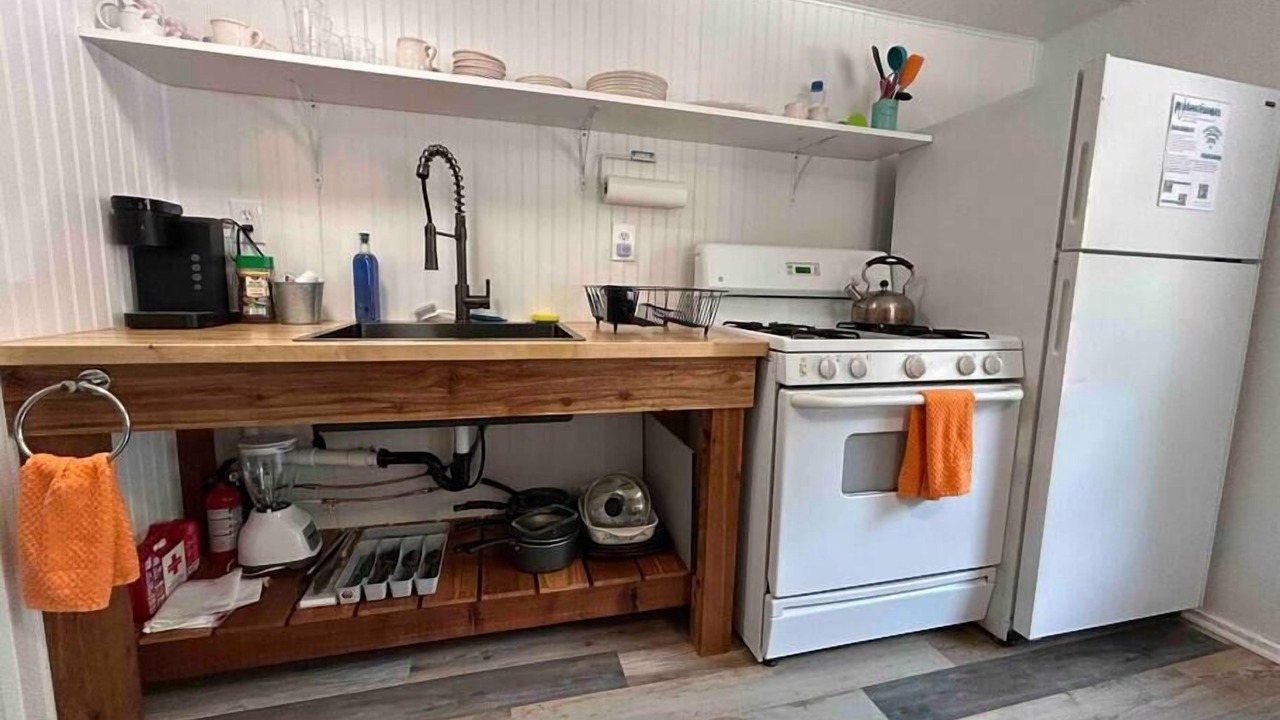 Photo of Kitchen in Coal Creek Canyon