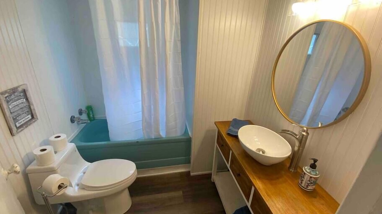 Photo of Bathroom in Coal Creek Canyon