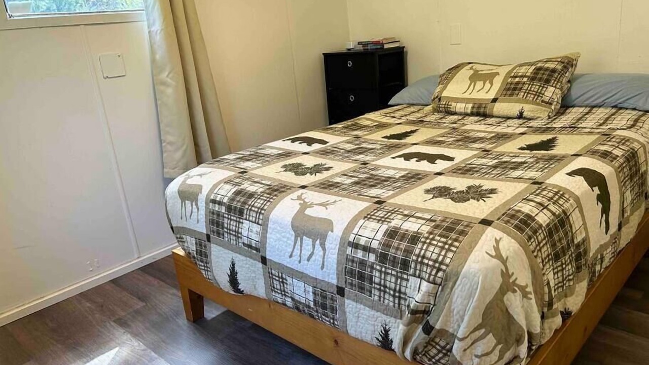Photo of Bedroom in Coal Creek Canyon