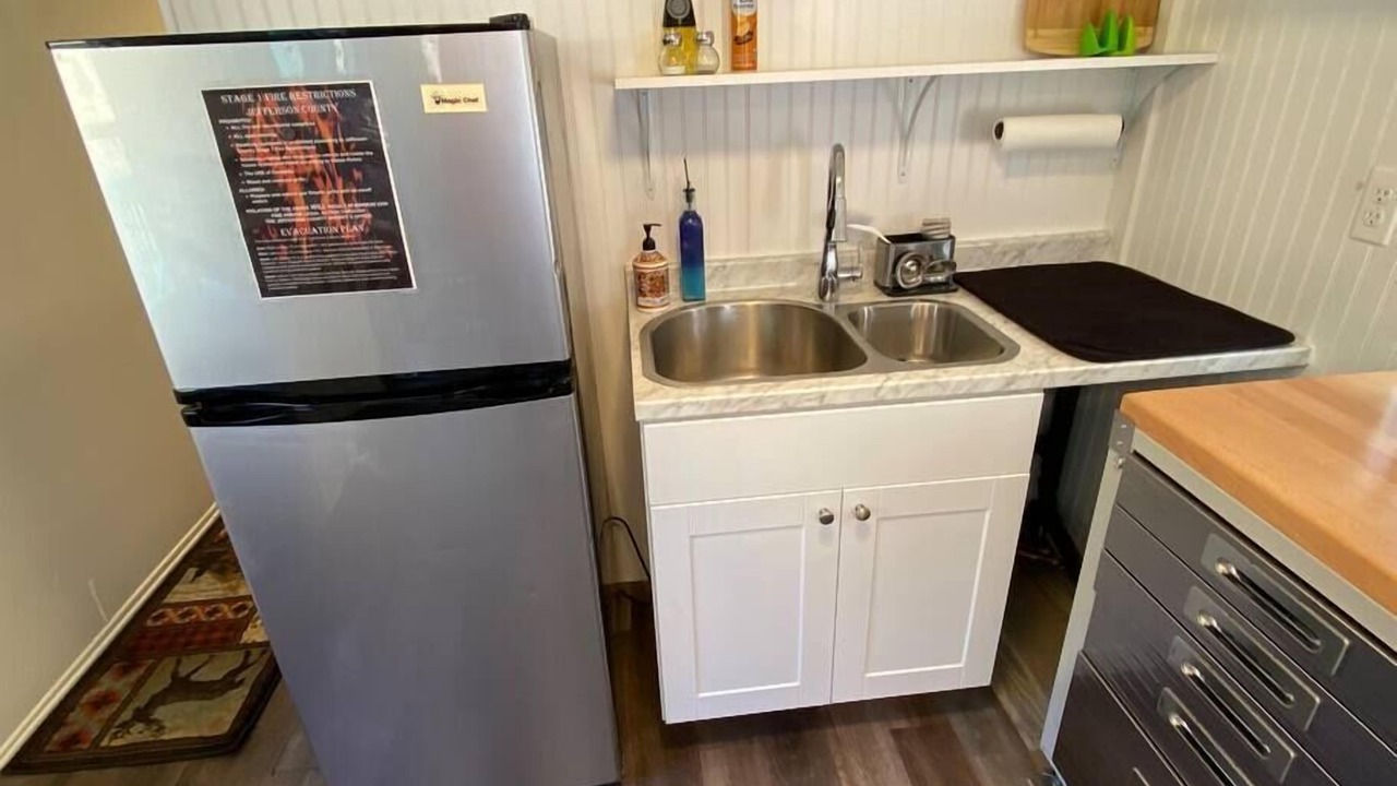 Photo of Kitchen in Coal Creek Canyon