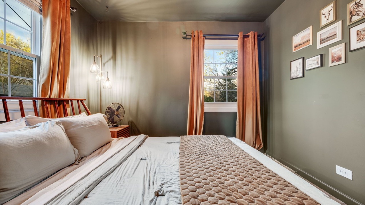 Photo of Bedroom in Holbrook Park
