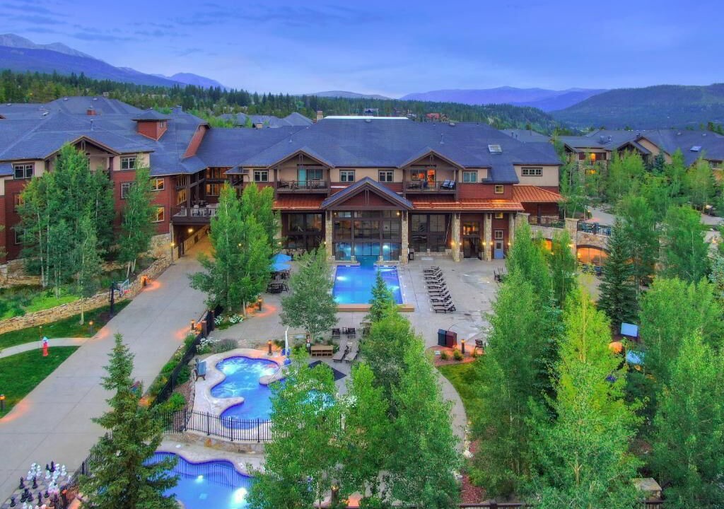 Photo of Outdoor in Peak 9