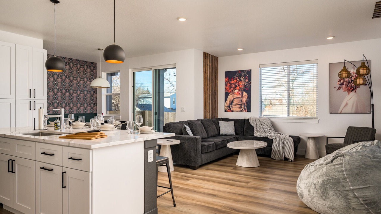 Photo of Livingroom in Berkley