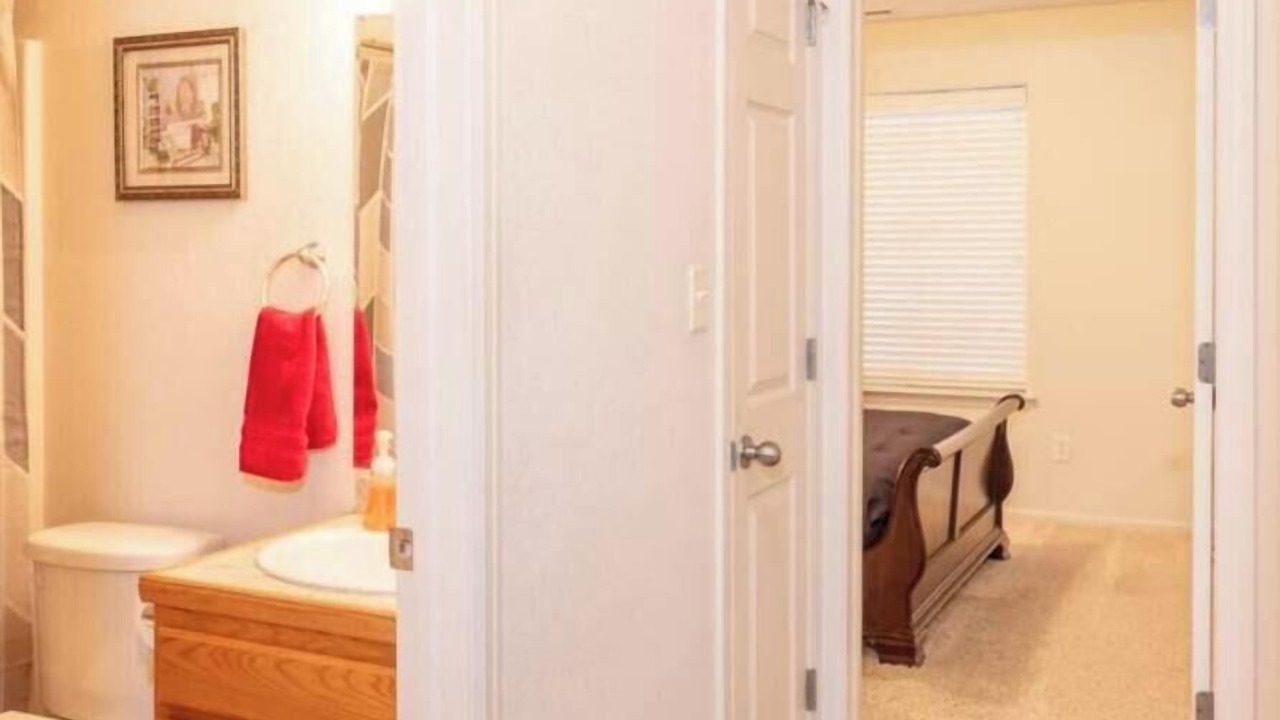 Photo of Bedroom in Delta