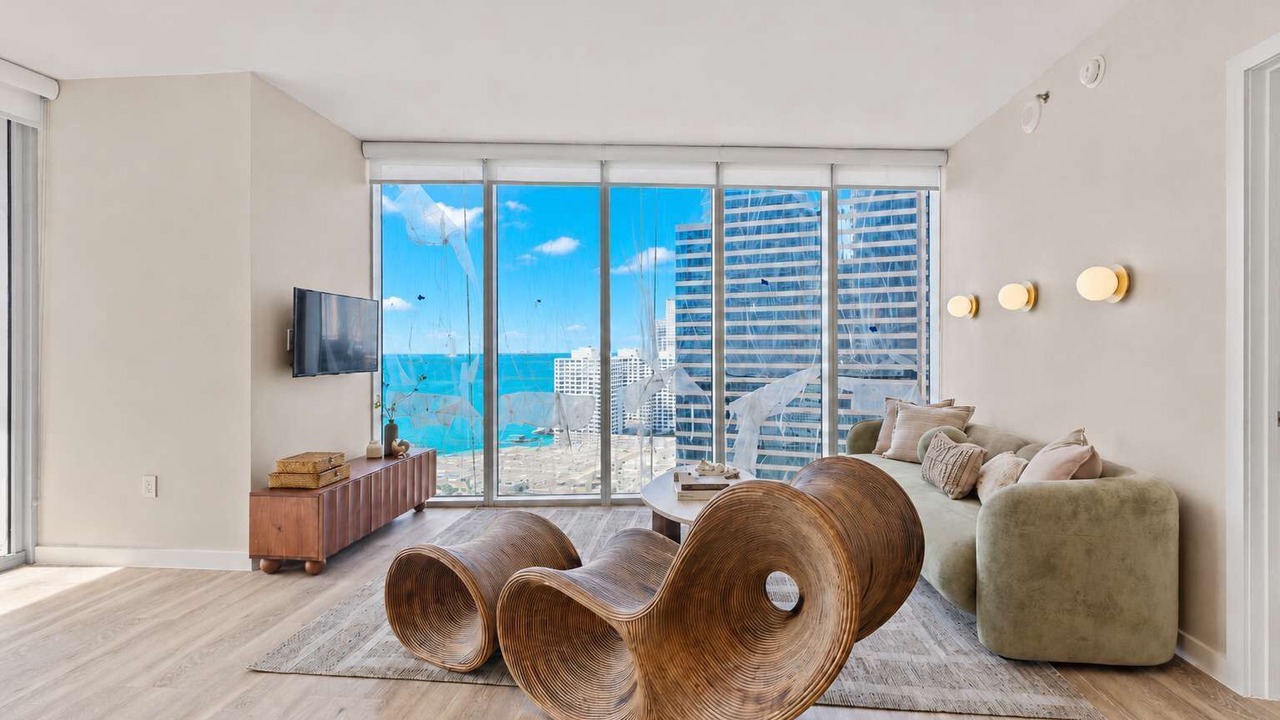Photo of Livingroom in Downtown Miami