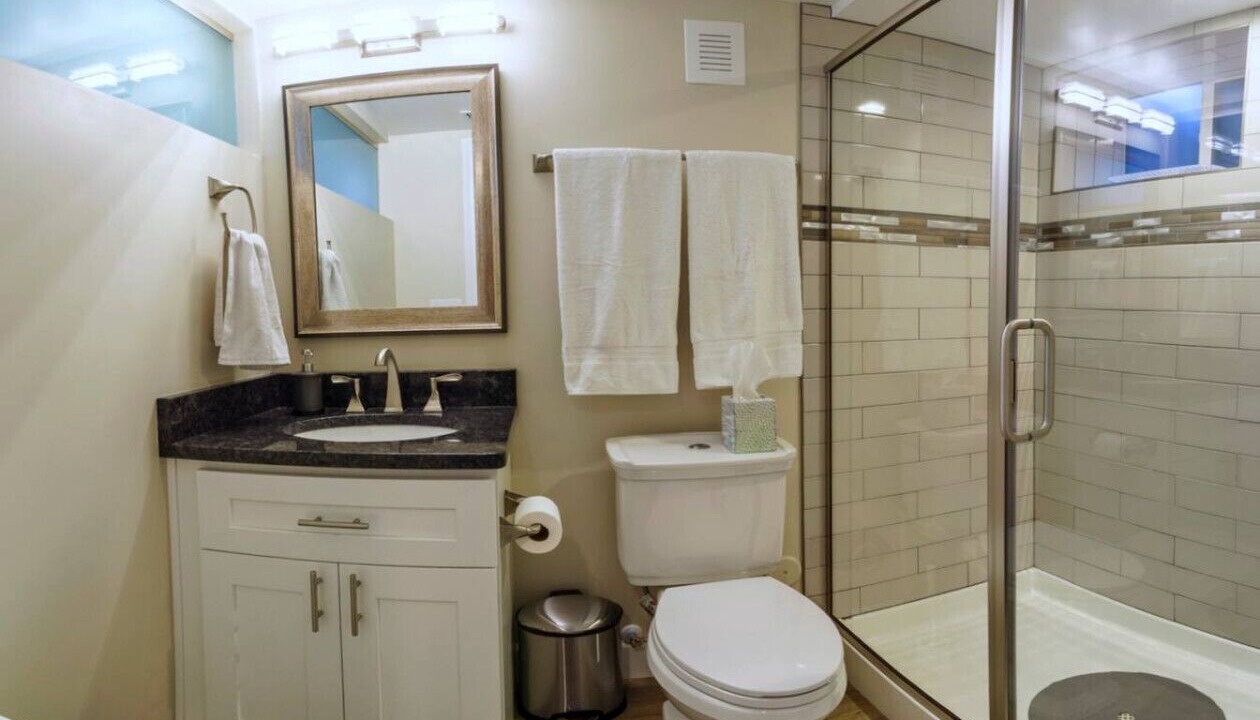 Photo of Bathroom in Cheesman Park