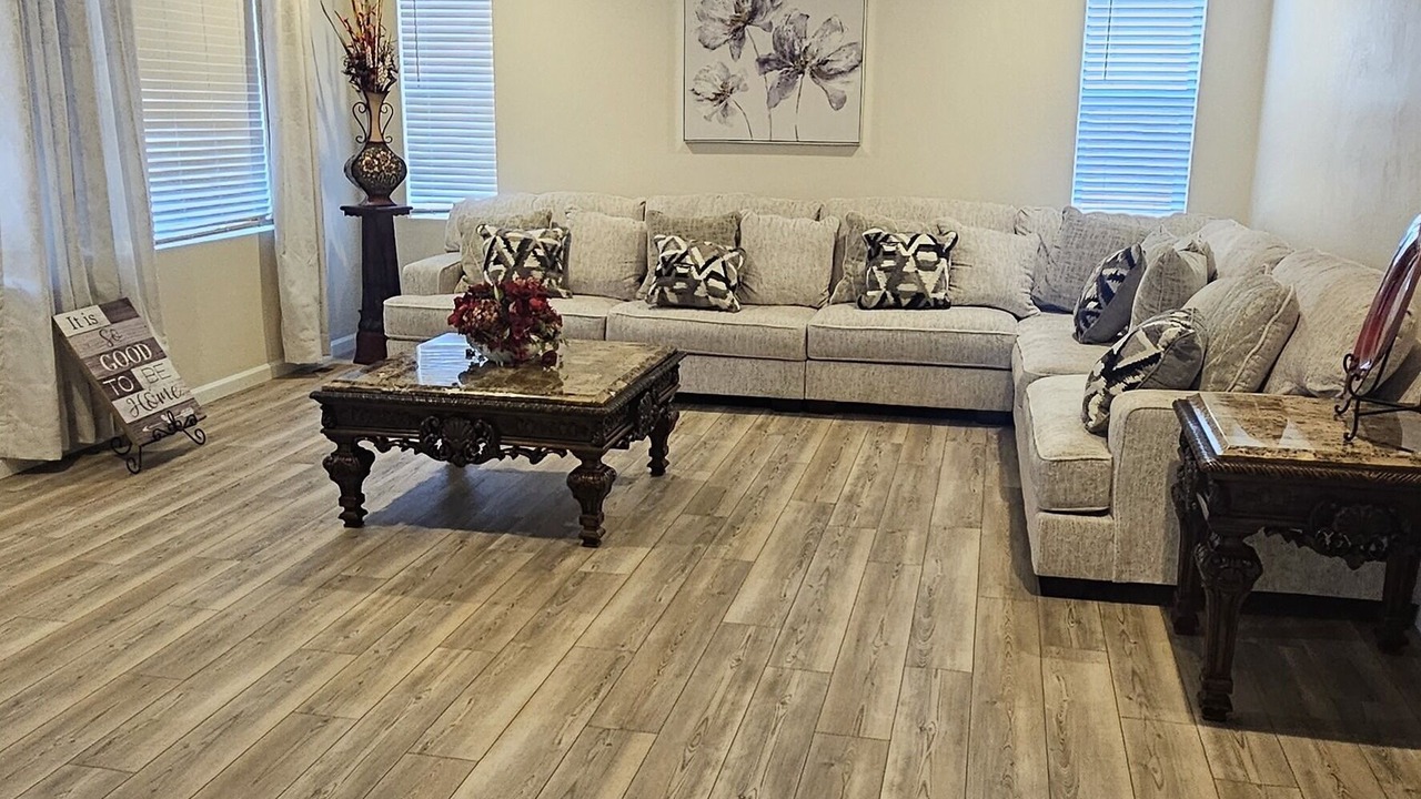 Photo of Livingroom in Thornton