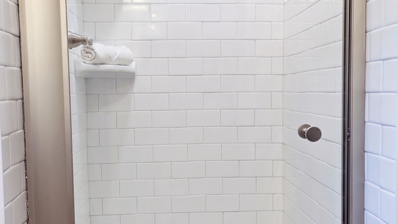Photo of Bathroom in Manitou Springs Historic District