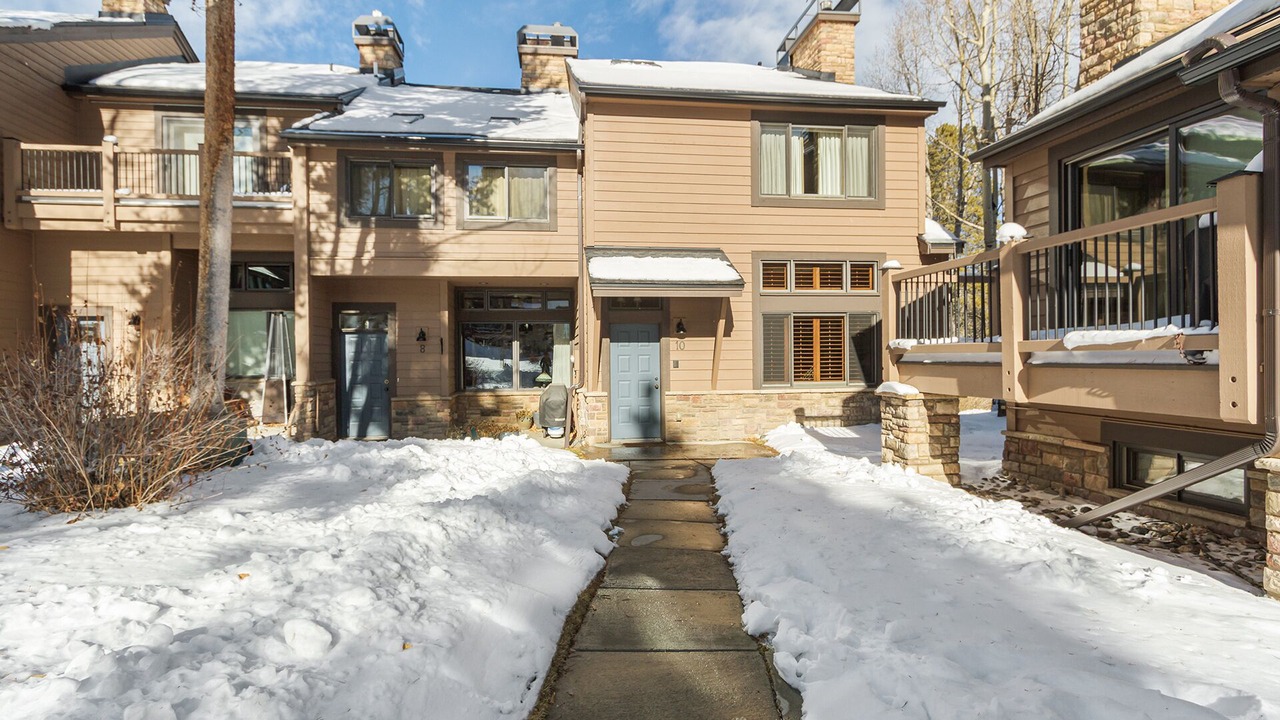 Photo of Outdoor in Peak 9