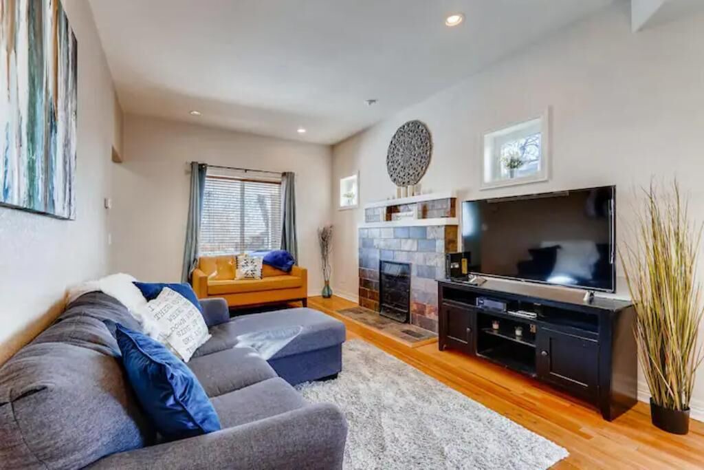 Photo of Livingroom in Berkeley