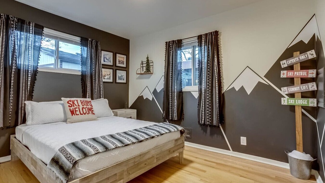 Photo of Bedroom in Arvada Plaza Area