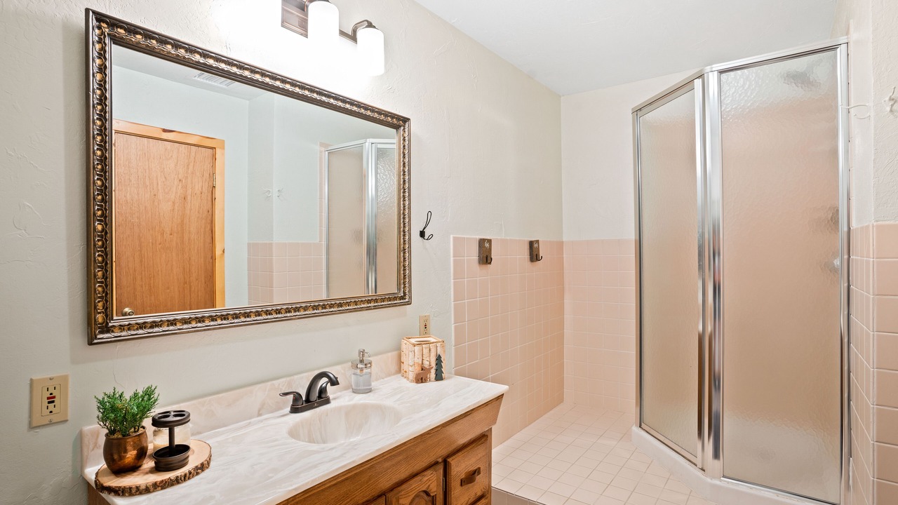 Photo of Bathroom in Ohio City