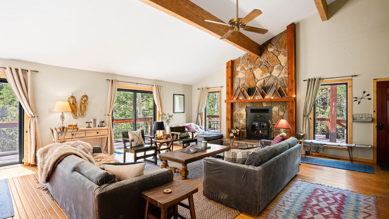 Photo of Livingroom in Ohio City