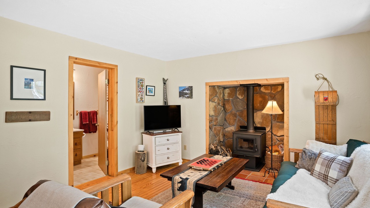Photo of Livingroom in Ohio City