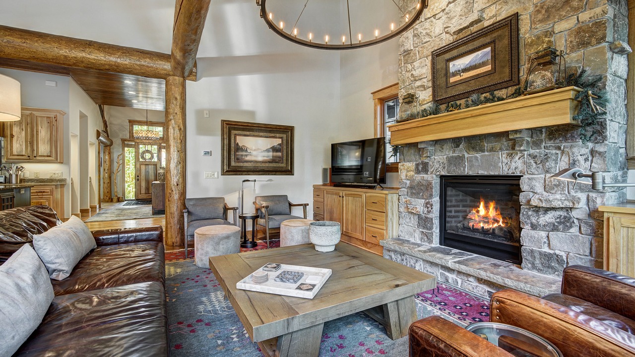 Photo of Livingroom in Christie Heights