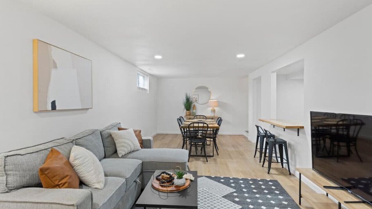 Photo of Livingroom in Northeast Colorado Springs