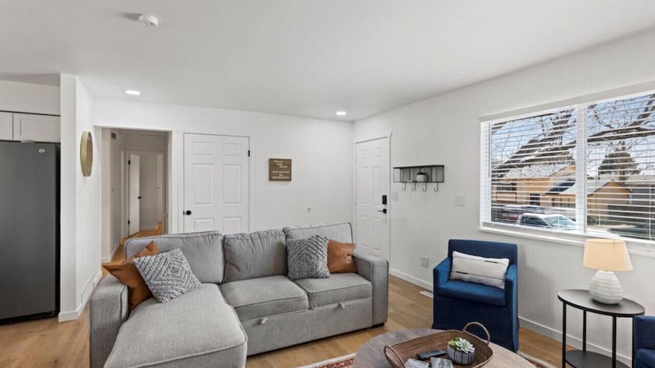 Photo of Livingroom in Northeast Colorado Springs