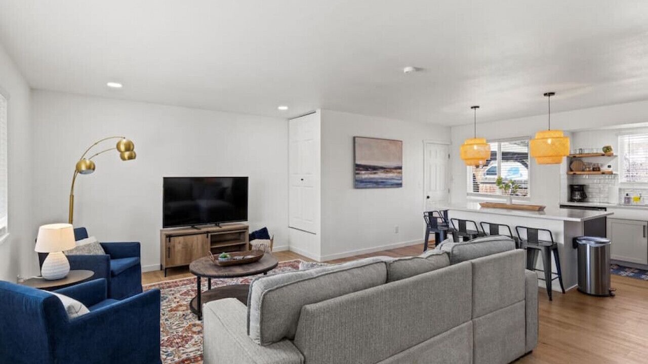 Photo of Livingroom in Northeast Colorado Springs