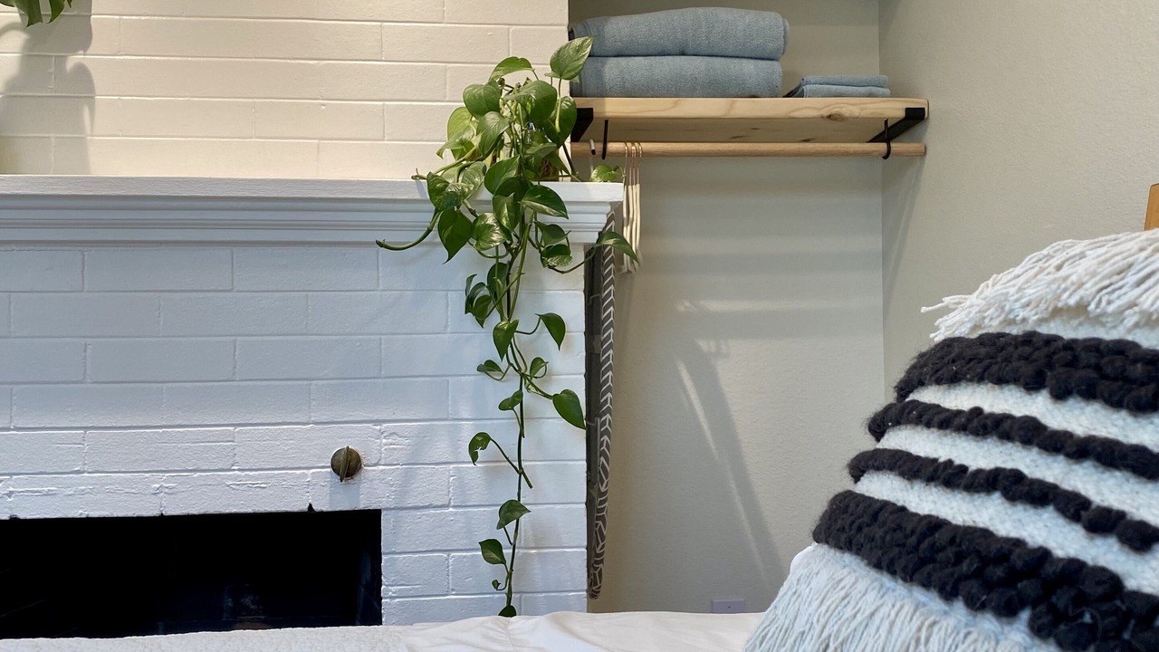 Photo of Bedroom in Old North End